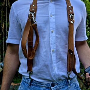 The Pathfinder’s Camera Strap Suspenders - Image 1